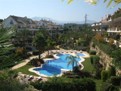 Luxury Apartment On The Golden Mile, Marbella