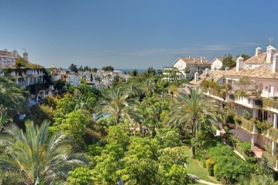 Penthouse for sale in Marbella , Golden Mile