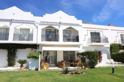 Townhouse For Sale In Aloha Golf, Marbella