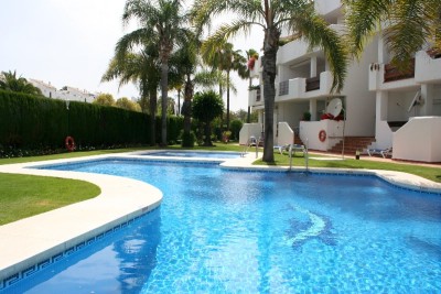 Apartment For Sale In Puerto Banus, Marbella