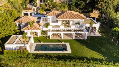 808531 - Villa For sale in El Paraiso Alto, Estepona, Málaga, Spain