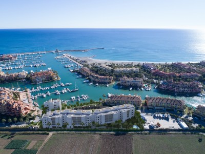 New development at Sotogande Marina - 2, 3, 4 & 5 bedroom apartments and penthouses