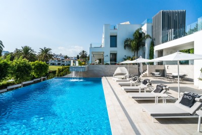 Contemporary luxury villa just a short walk into Puerto Banus Marina