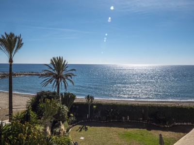 829712 - Apartment For sale in Puerto Banús, Marbella, Málaga, Spain