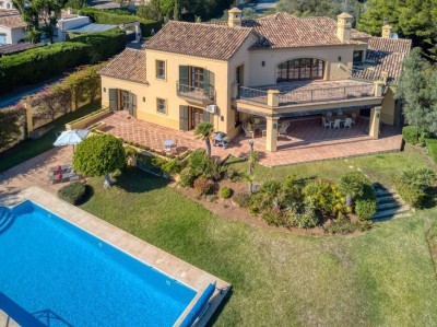 822212 - Detached Villa For sale in Estepona, Málaga, Spain