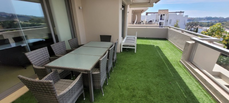 Modern apartment for sale in Arrayanes Golf 2