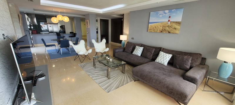 Modern apartment for sale in Arrayanes Golf 8