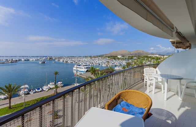Large, frontline apartment with magnificent views over the marina and bay in Puerto Alcudia