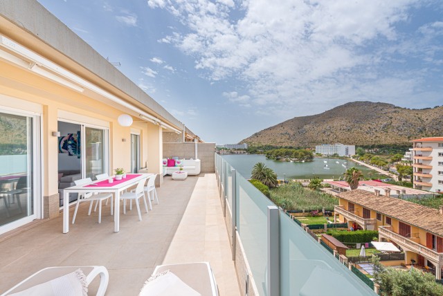 ALC11495 3 Bedroom penthouse with communal pool, close to the sandy beach in Puerto Alcudia