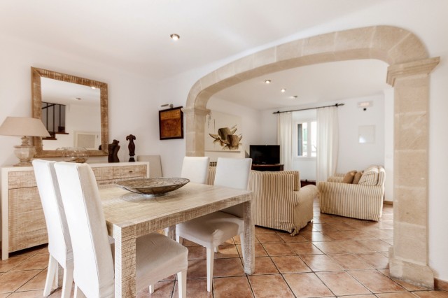 POL20110RM Lovely two storey town house with coveted rental license in Pollensa