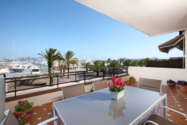 First floor frontline apartment with amazing sea views for sale in Puerto Pollensa
