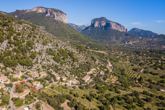 ALA0432 Large conjoined plot with planning permission enjoying beautiful views over Alaró