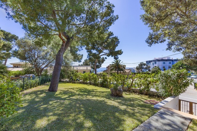 ALC40393 Semi-detached house with distant sea views in a quiet area near the sea and golf in Alcanada
