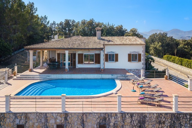 SEL52451 Stunning villa with private pool and views to the sea and the countryside in Selva