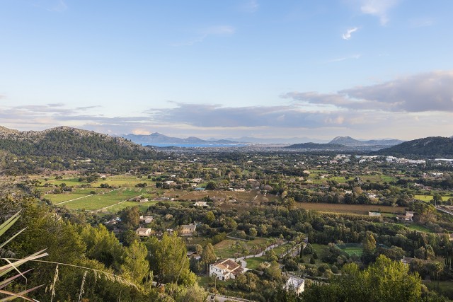 POL0237 Plot for sale with magnificent views over the mountains and the bay in Pollensa