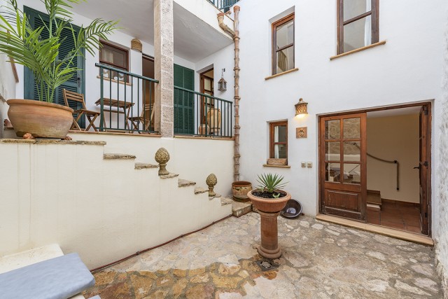POL2VOP707 Spacious 2 bedroom house with plenty of outdoor space in Pollensa