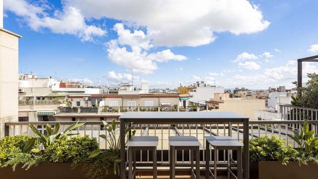 SWOPAL1970 Incredible penthouse apartment in the vibrant centre of Palma