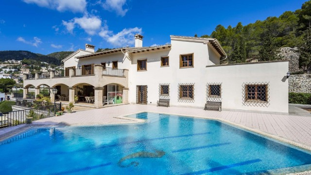 SWOPAL5142 Unique property close to Palma with wonderful views in Genova