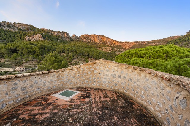 SOL20459 Charming 5 bedroom house with lots of character to renovate in Sóller