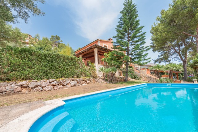 PTP40751ETV 4-bedroom villa with pool and rental license close to all amenities in Puerto Pollensa