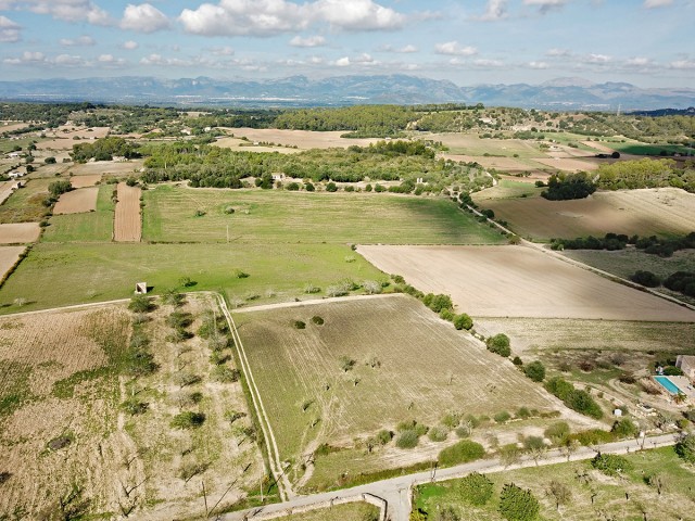 SIN0539 Countryside plot where you can build your dream home in Sineu