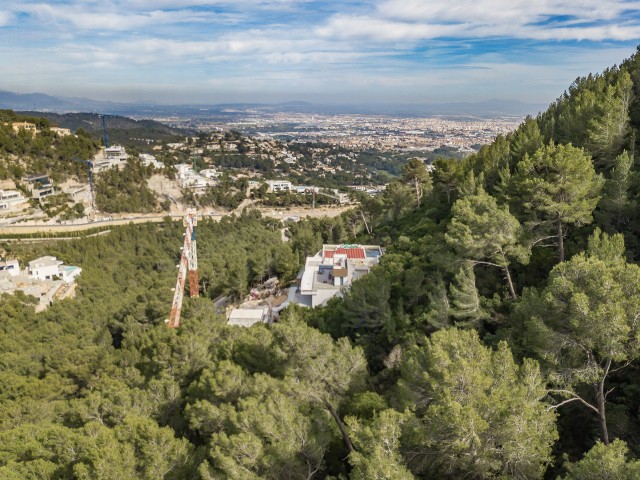 SWOSOV0271 Elevated plot ideal for building a luxury villa in Son Vida, Palma