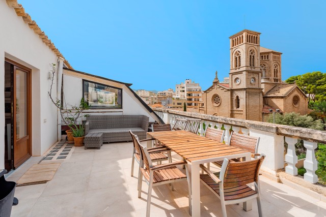 SWOPAL10478 Bright two bedroom penthouse with generous terrace space in Santa Catalina, Palma