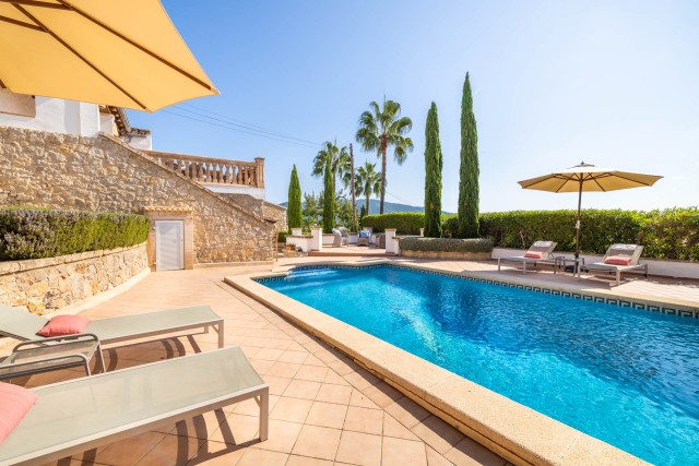 SWOCAL40827 Mediterranean house with private pool, guest apartment and sea views in Calvià