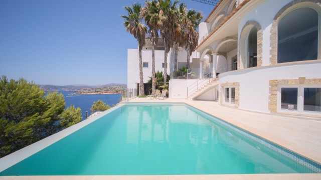 SWOTOR40830 Beautiful sea view villa with infinity pool and guest apartment in El Toro