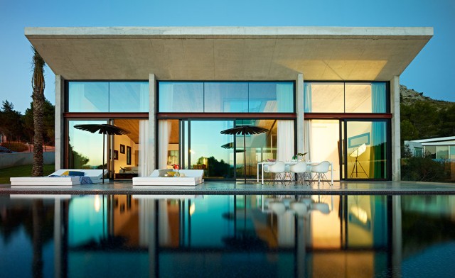 BON40820 Ultra-modern villa with indoor and outdoor pools in Bonaire, Alcúdia