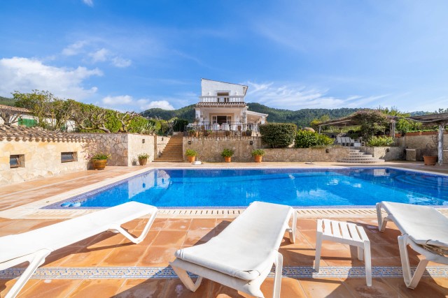 SWOPTA40847 Spacious finca with 2 guest apartments and a swimming pool in Puerto Andratx