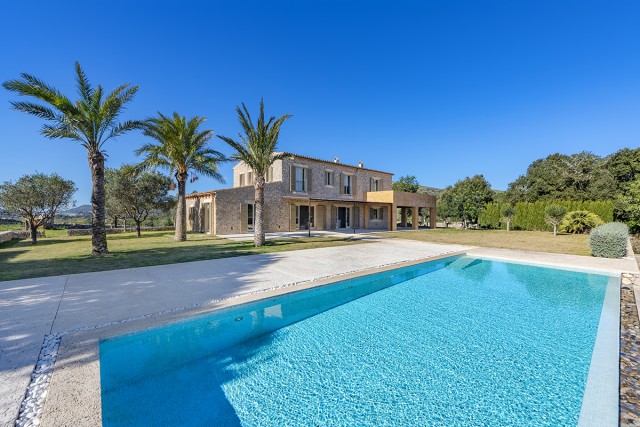 ART52619ETV Impressive country house with large pool in a peaceful area near Artà