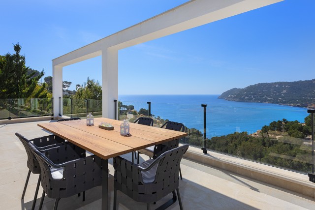 Contemporary villa with panoramic sea views in Canyamel, Capdepera