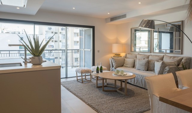 Apartments with community pool on roof terrace in Palma