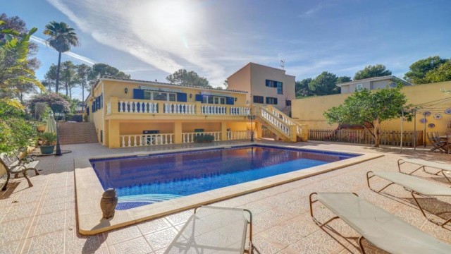 SWOCDC40522 Villa in a peaceful residential area with private pool in Costa de la Calma