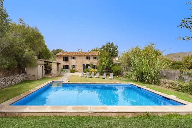 Historic finca with private pool and decorative oil mill in the Pollensa countryside