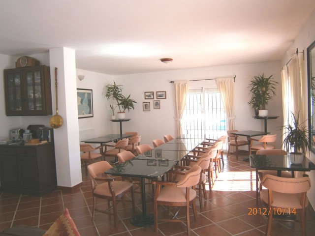 reception / dining area