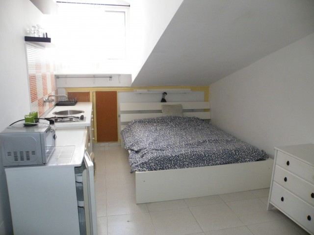 kitchen area 2, bed
