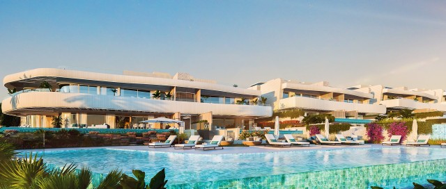Apartment for Sale - 1.800.000€ - Marbella East, Costa del Sol - Ref: 6125