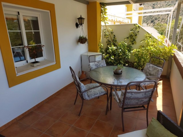 Magnificent semi-detached house in Torrox with private garage and terrace