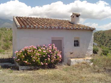 Casa de Campo en venta en Sedella Málaga-1