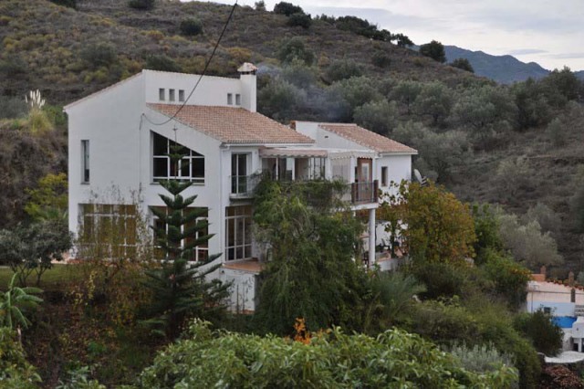 Villa for sale in Torrox Málaga-1