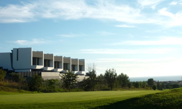 Adosado en venta en Baviera Golf Vélez-Málaga, Málaga-1
