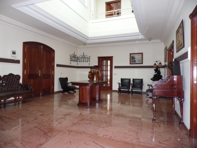 Villa zum Verkauf in Nerja Málaga-1