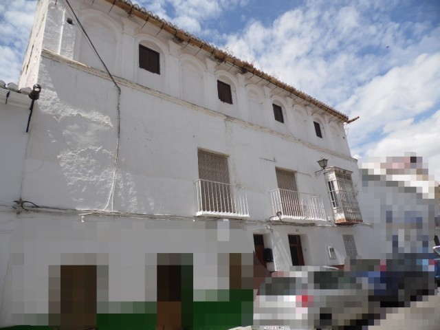 Dorfhaus zum Verkauf in Vélez-Málaga Málaga-1