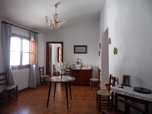 Huis in dorp/stad Te koop Benamocarra Málaga-1