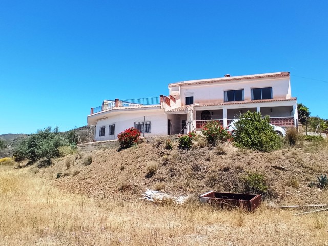 Casa de Campo en venta en Vélez-Málaga Málaga-1