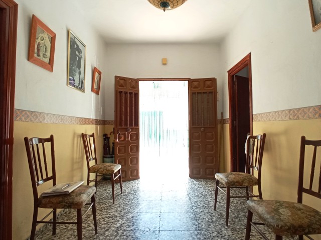 Casa de Pueblo en venta en Benamocarra Málaga-1