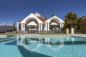 Villa for sale in Aloha Golf, Marbella, Málaga, Spain