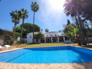 Villa for sale in Nagüeles, Marbella, Málaga, Spain